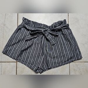 Love tree shorts large stripe paper bag waist